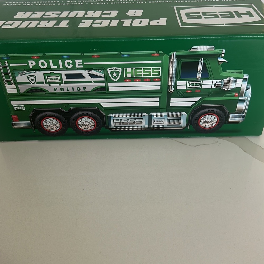 COPY - 2023 HESS POLICE TRUCK AND CRUISER